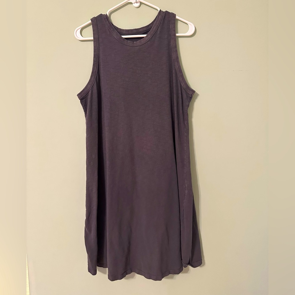 Sleeveless Gray Dress